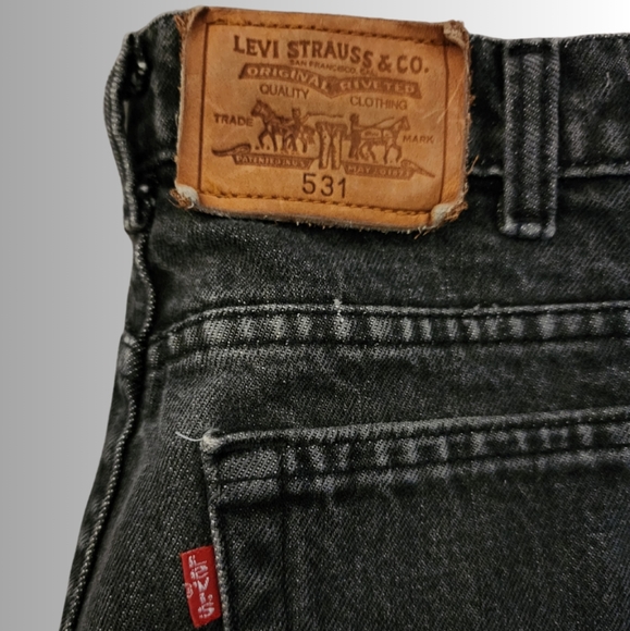 Vintage x 80s “made in Canada” 531 Levi High Waist Black Jean - Picture 2 of 10